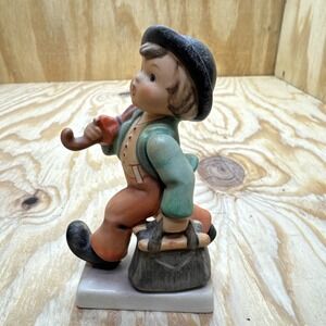 Hummel "Merry Wanderer"‎ Goebel Vintage #11 2/0 Figurine W. Germany Collectible